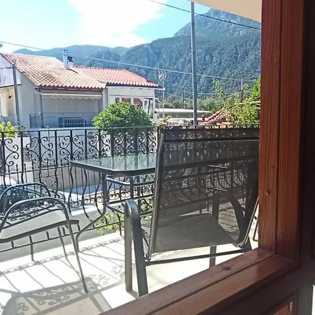 Gozas Relax House Skhoínos