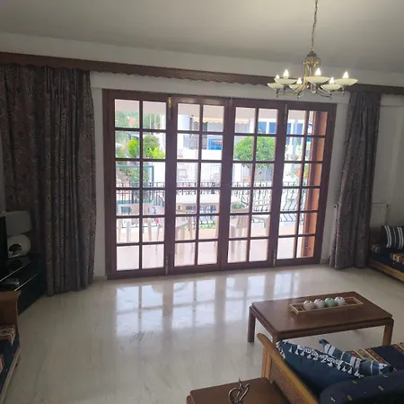 Gozas Relax House בית נופש *